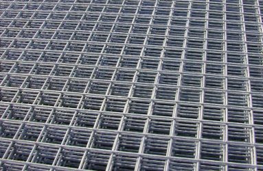0.71mm Wire 1 x 1.2 Metre 2.5mm Hole Strong #8 Galvanised Steel Mesh 