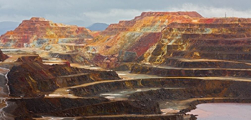 Australia is starting to compete with China over tech metal mining. 