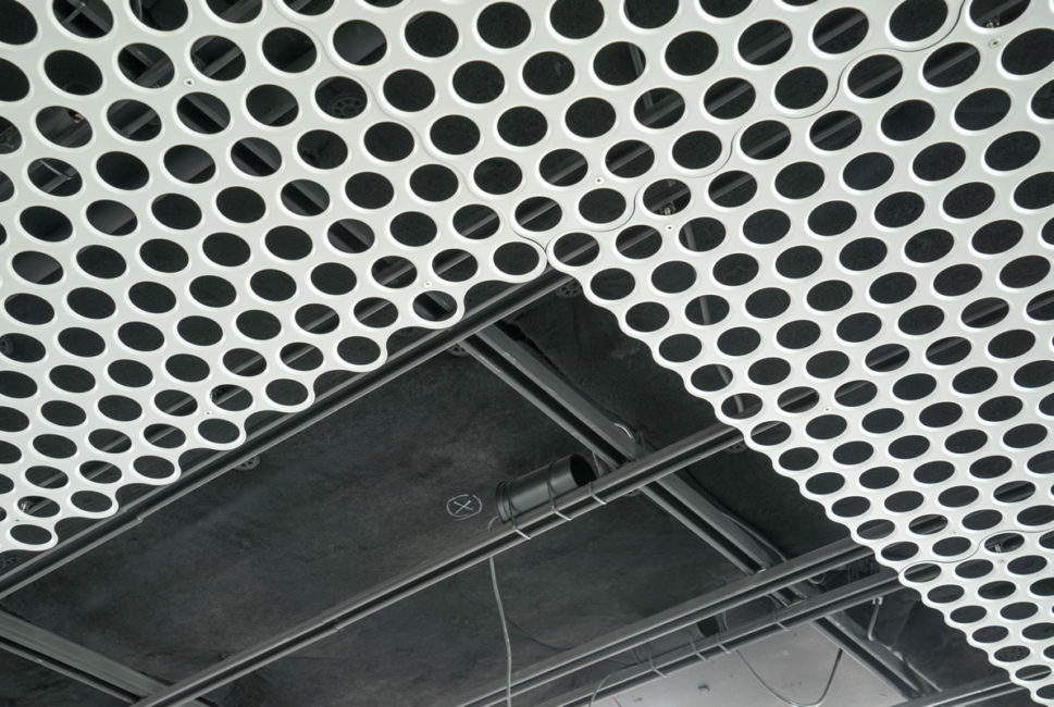 Locker0215-807-969×650