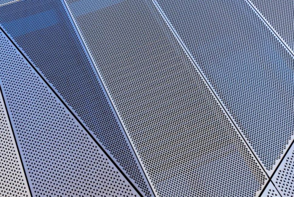 Location: University of Qld, Sports Hub,QLD Architect: BVN Architects