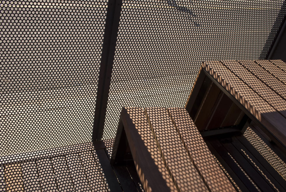 locker2013_433-969×650